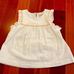 Peek, size 6-7 embroidered metallic top